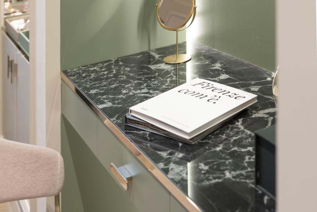 Hotel La Gemma Florence Extérieur photo Countertop made of quartz